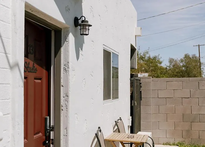 The Compound On 13 St Guest house